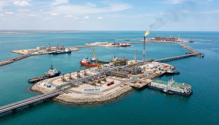 На крупнейшем в мире нефтяном месторождении началась добыча нефти