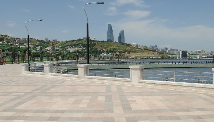 Бакинский бульвар