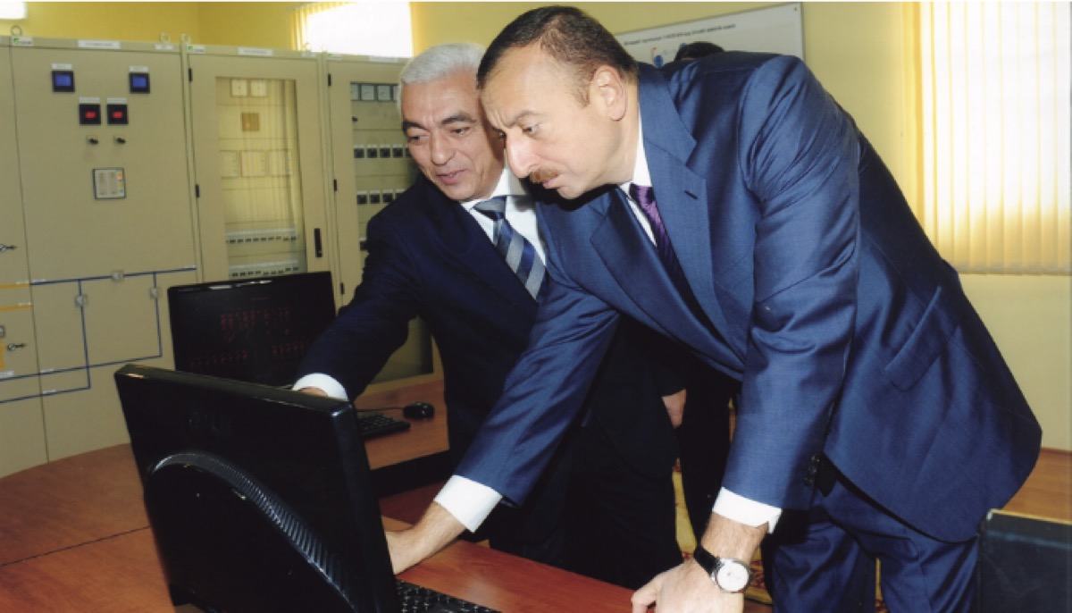 ОАО «Бакыэлектрикшебеке» отмечает 85-ти летний юбилей