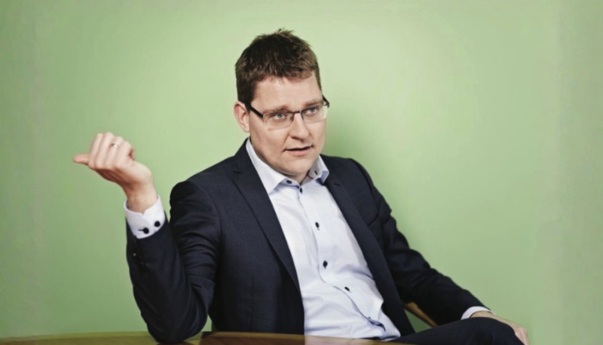 The oil age is going to end 