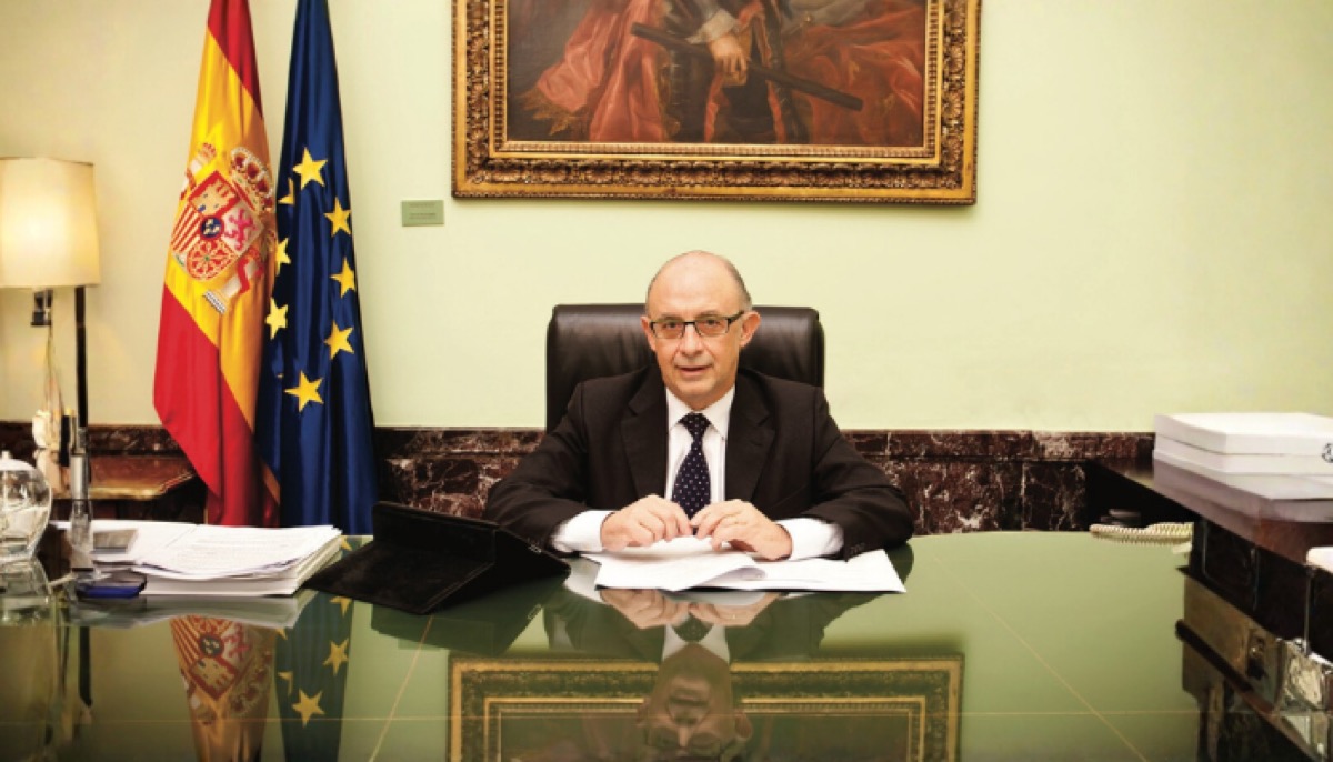 Spain is now growing  more than the euro area 